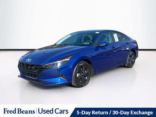 2022 Hyundai ELANTRA SEL