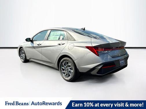 2025 Hyundai ELANTRA HEV Blue