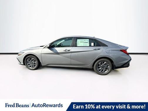 2025 Hyundai ELANTRA HEV Blue