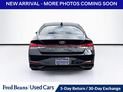 2021 Hyundai ELANTRA SEL