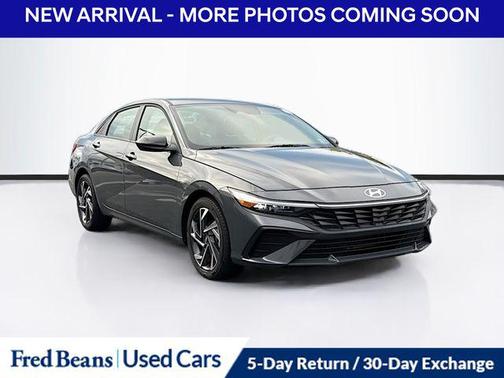 2025 Hyundai ELANTRA Sport