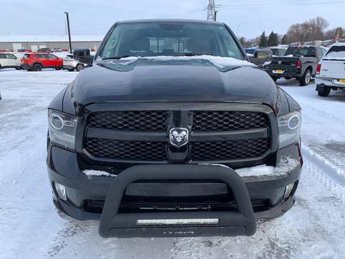 2018 RAM 1500 Sport