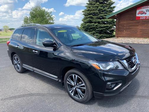 2020 Nissan Pathfinder Platinum