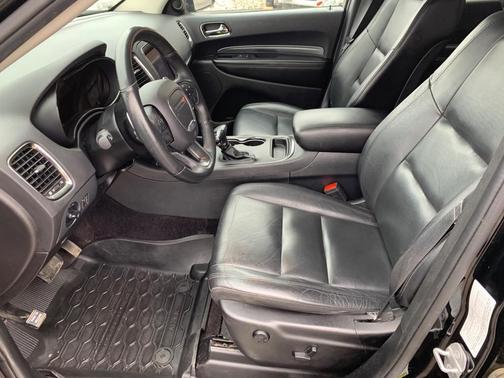 Diamond Black 2019 Dodge Durango GT
