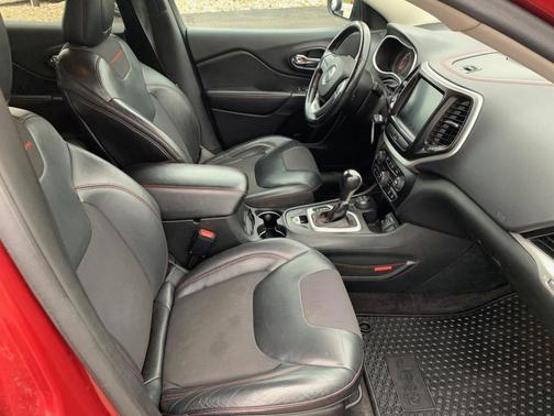 2015 Jeep Cherokee Trailhawk