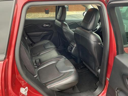 2015 Jeep Cherokee Trailhawk