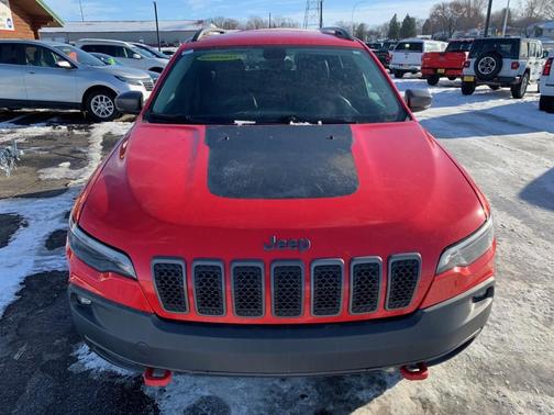 2019 Jeep Cherokee Trailhawk