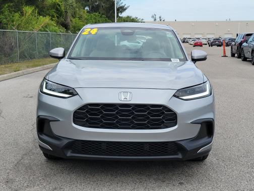 Lunar Silver Metallic 2024 Honda HR-V