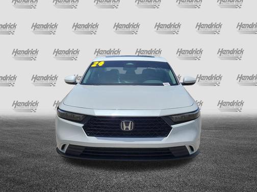 Platinum White Pearl 2024 Honda Accord