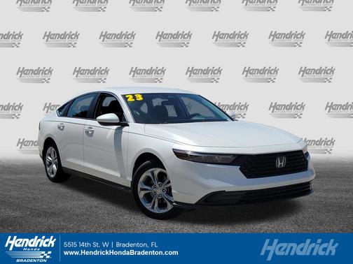 Platinum White Pearl 2023 Honda Accord