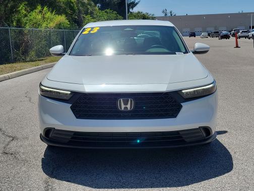 Platinum White Pearl 2023 Honda Accord