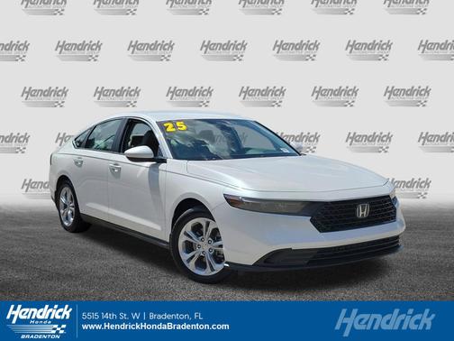 Platinum White Pearl 2025 Honda Accord