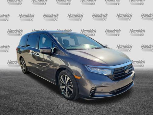 2023 Honda Odyssey 