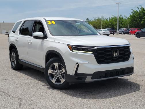 Platinum White Pearl 2024 Honda Pilot