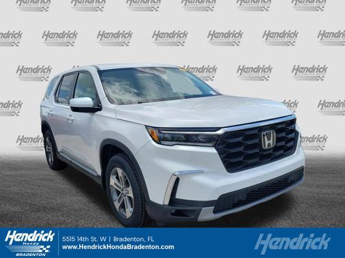 Platinum White Pearl 2024 Honda Pilot