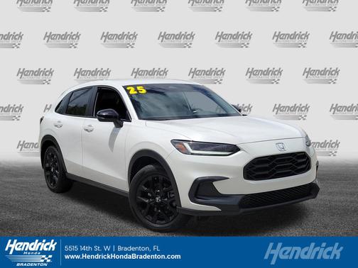 Platinum White Pearl 2025 Honda HR-V