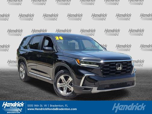 Crystal Black Pearl 2024 Honda Pilot