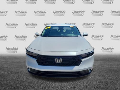 Platinum White Pearl 2024 Honda Accord