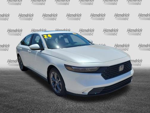 Platinum White Pearl 2024 Honda Accord