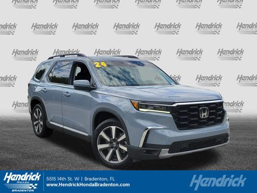 Sonic Gray Pearl 2024 Honda Pilot
