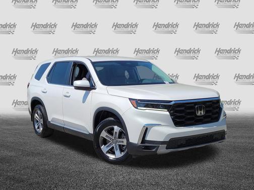 Platinum White Pearl 2024 Honda Pilot