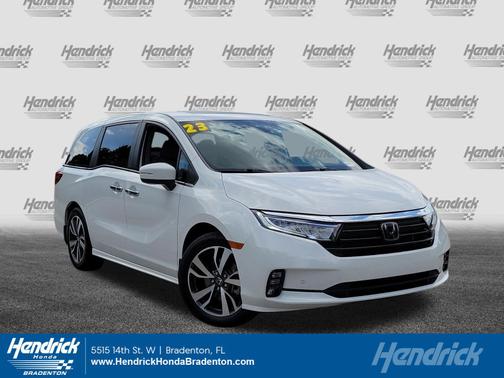 Platinum White Pearl 2023 Honda Odyssey