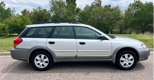 2005 Subaru Outback 2.5i