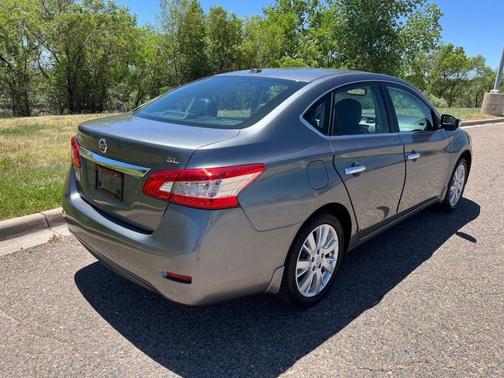 Gun Metallic 2015 Nissan Sentra SL