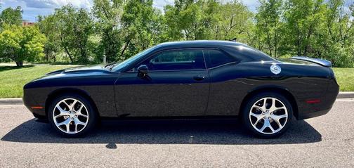 Black 2016 Dodge Challenger SXT