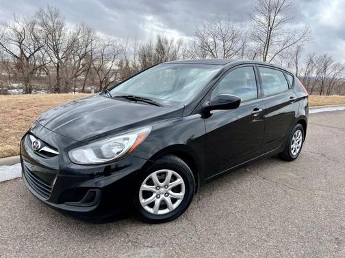 2014 Hyundai Accent GS
