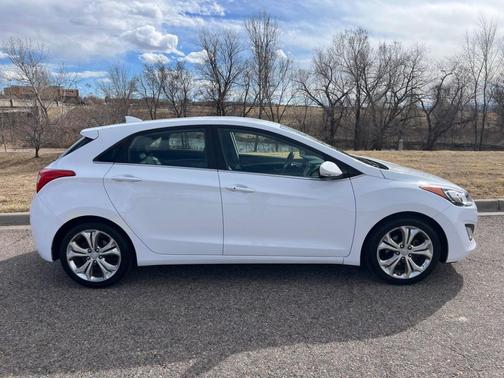 2014 Hyundai Elantra GT Base