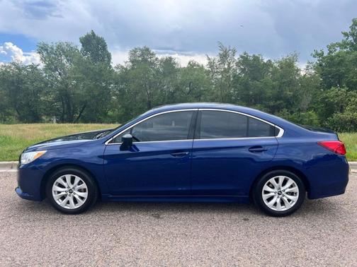 2017 Subaru Legacy 2.5i