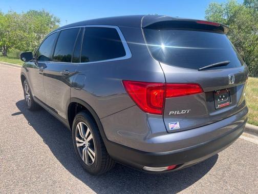 Gray 2017 Honda Pilot EX-L w/ Navigation