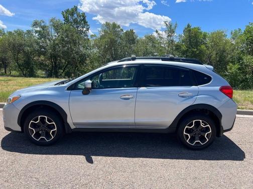 Ice Silver Metallic 2013 Subaru XV Crosstrek 2.0i Premium