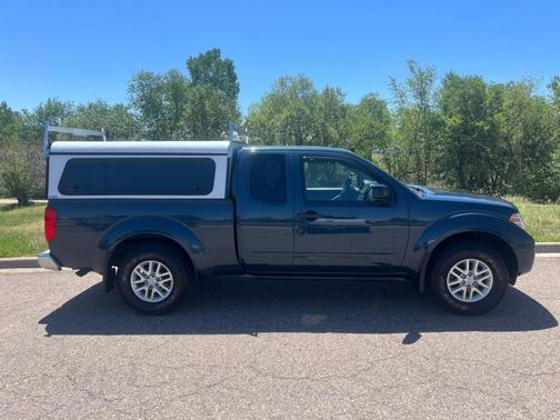 Arctic Blue Metallic 2018 Nissan Frontier SV