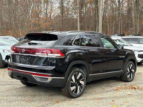 2026 Volkswagen Atlas Cross Sport 2.0T SEL