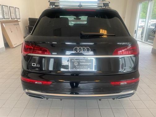 2024 Audi Q5 45 S line quattro Premium
