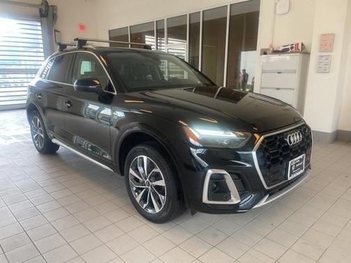 2024 Audi Q5 45 S line quattro Premium