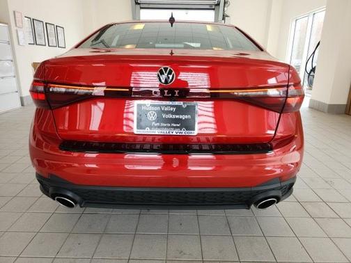 2025 Volkswagen Jetta GLI 2.0T Autobahn