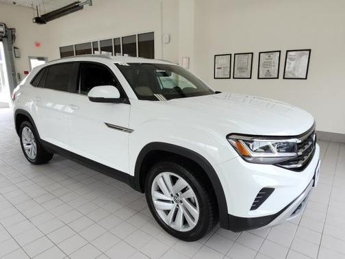 2022 Volkswagen Atlas Cross Sport 3.6L V6 SE w/Technology