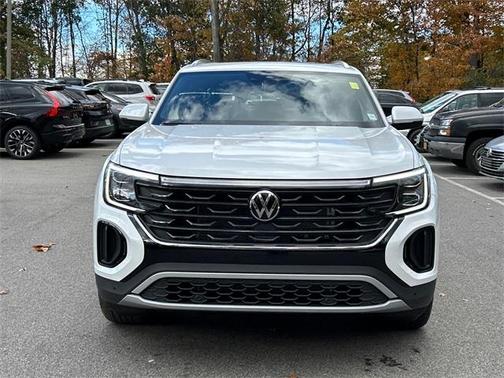 2026 Volkswagen Atlas Cross Sport 2.0T SEL