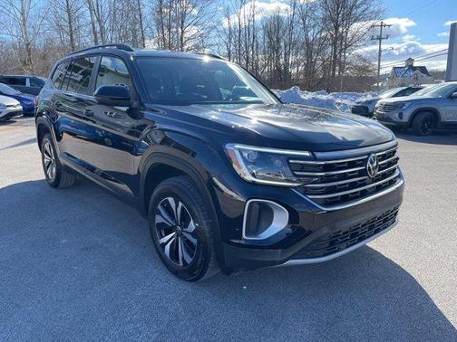 2025 Volkswagen Atlas 2.0T SE