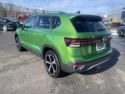 2025 Volkswagen Taos 1.5T SEL