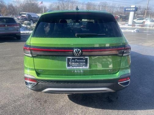 2025 Volkswagen Taos 1.5T SEL