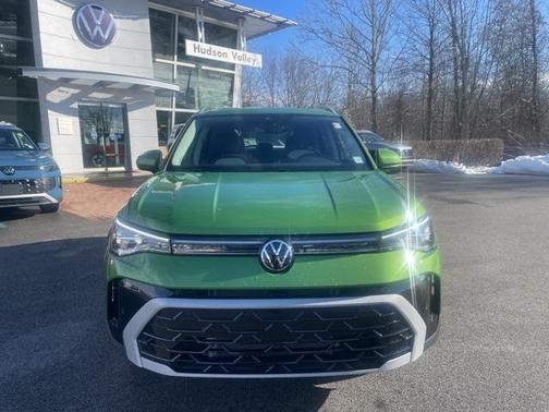 2025 Volkswagen Taos 1.5T SEL