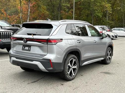 2025 Volkswagen Tiguan 2.0T SE