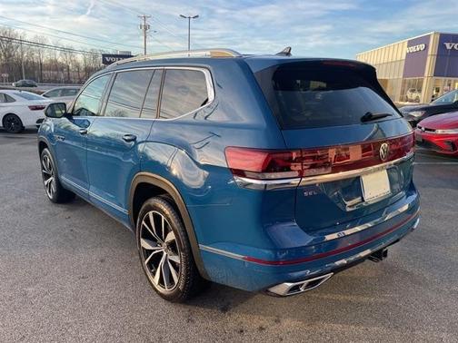 2025 Volkswagen Atlas 2.0T SEL Premium R-Line