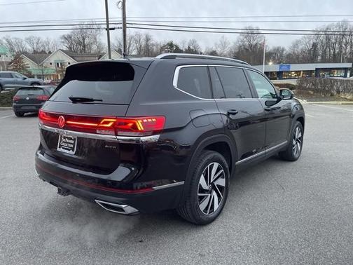 2025 Volkswagen Atlas 2.0T SEL