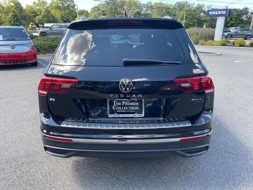 2022 Volkswagen Tiguan 2.0T SE