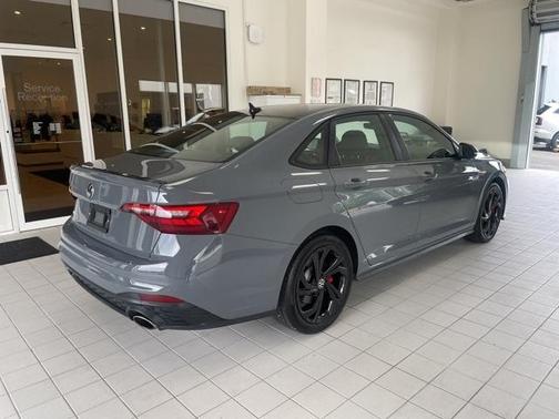 2024 Volkswagen Jetta GLI 2.0T Autobahn